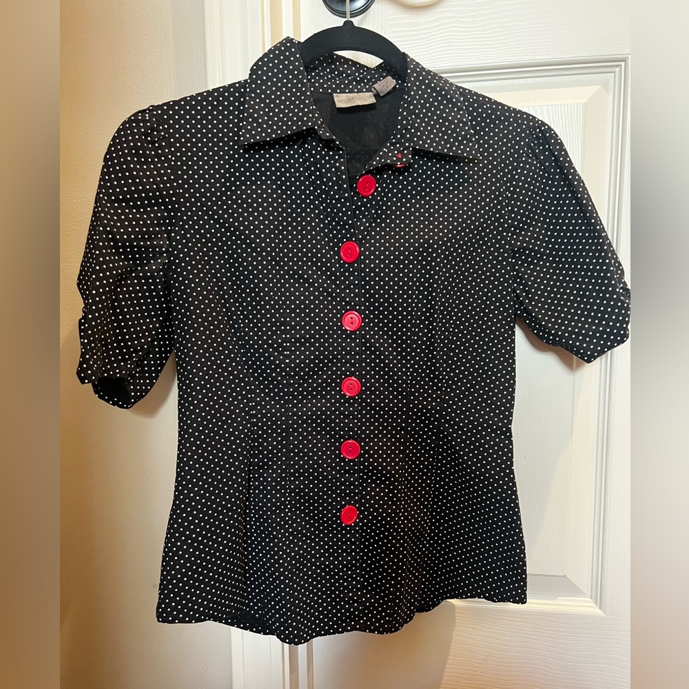 Polka dot top